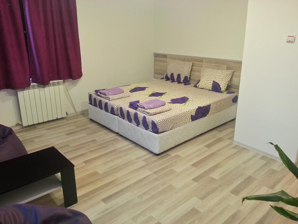 Guest House Bedrock Belogradchik Bagian luar foto