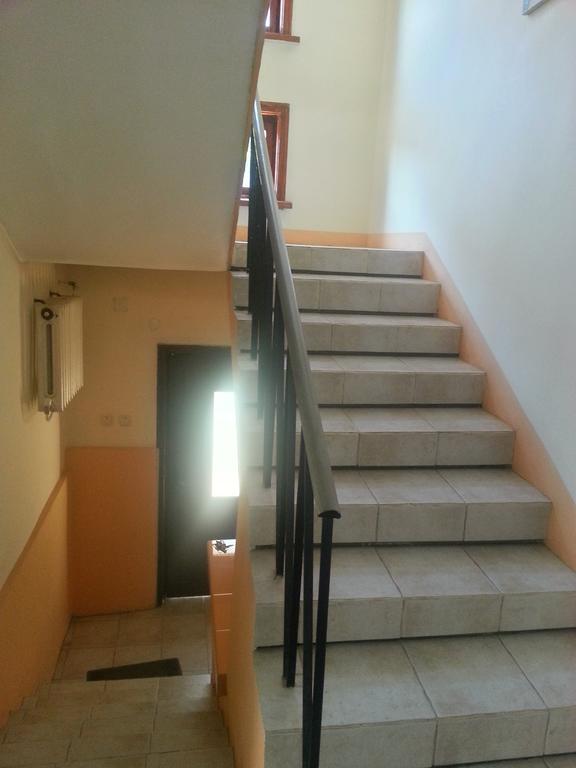 Guest House Bedrock Belogradchik Bagian luar foto