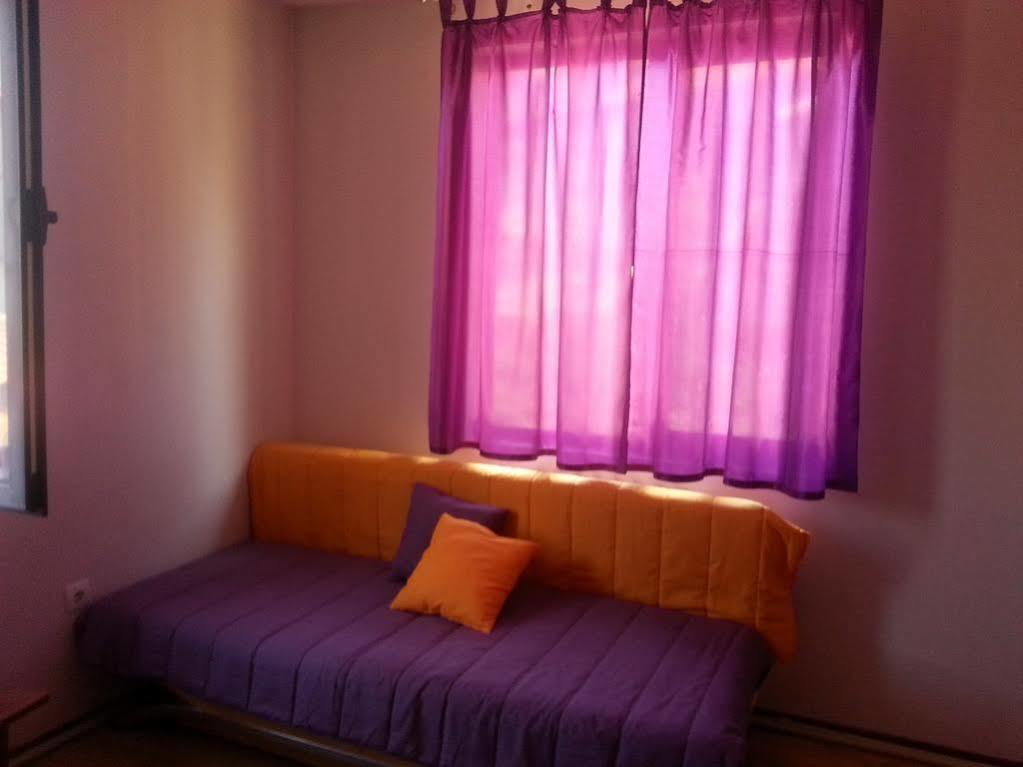 Guest House Bedrock Belogradchik Bagian luar foto